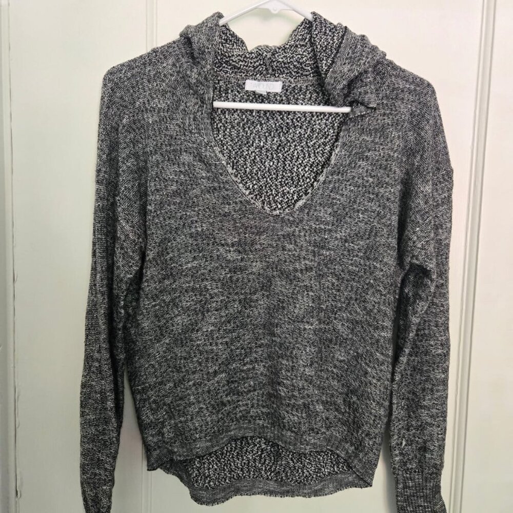 Black & White Hooded Lightweight Sweater